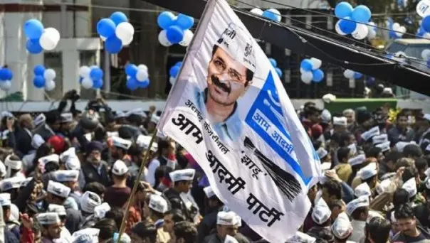 MCD सदन स्थगन: ‘अदालती निगरानी में’ महापौर चुनाव कराने के लिए कोर्ट जाएगी ‘AAP’ 