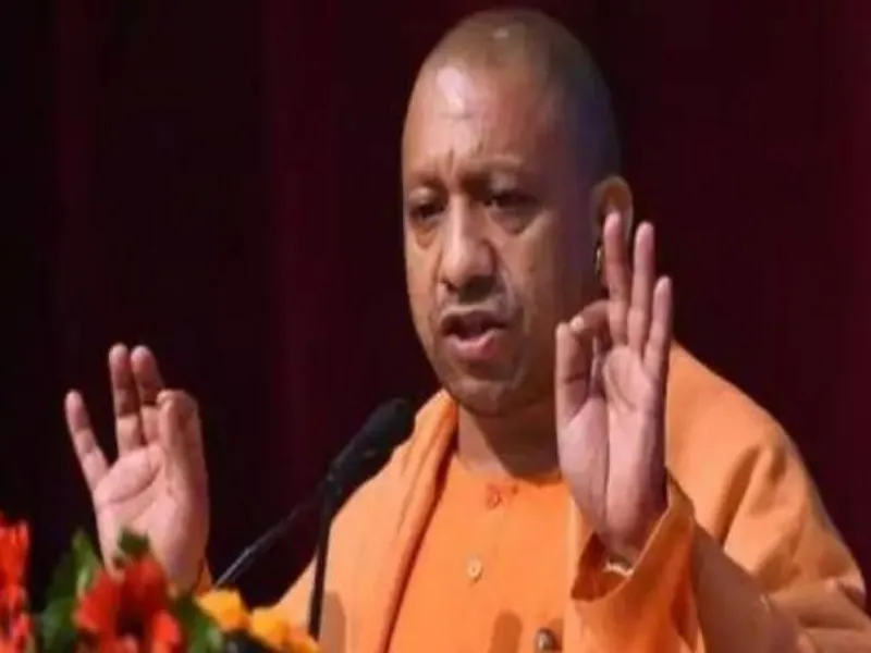 लखनऊ में बोले CM योगी आदित्यनाथ- सही दिशा में आगे बढ़ रहा है देश 