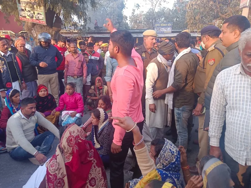 गोंडा में अभद्रता व लापरवाही के आरोप में तरबगंज के प्रभारी थानाध्यक्ष लाइन हाजिर