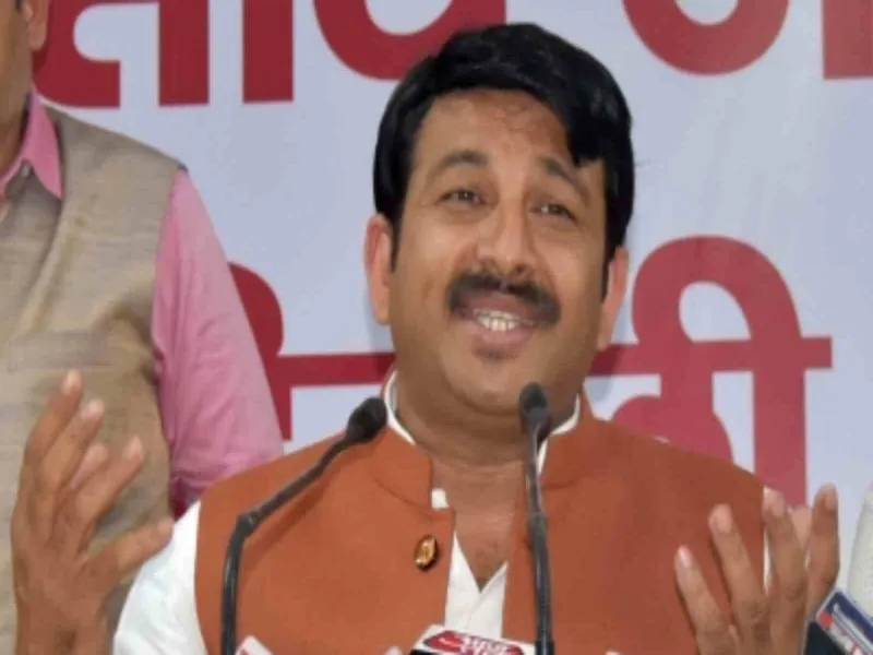 सांसद मनोज तिवारी ने स्वामी प्रसाद पर साधा निशाना, बोले -हर युग में होते हैं राक्षस   