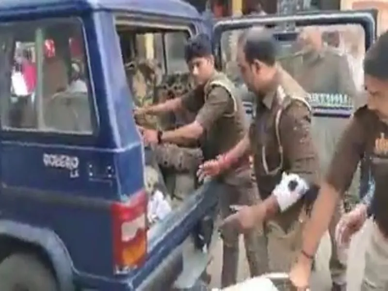 Prayagraj Breaking : उमेश पाल हत्याकांड का आरोपी अरबाज पुलिस Encounter में ढेर  