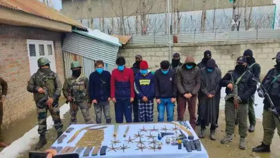 जम्मू-कश्मीर के कुलगाम में जैश के मॉड्यूल का भंडाफोड़, छह गिरफ्तार 