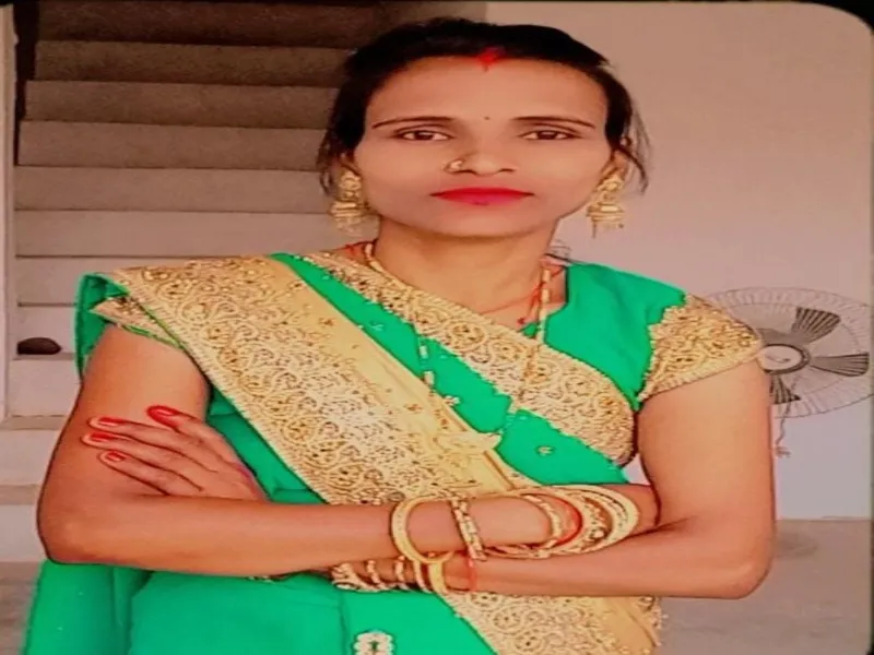 बाराबंकी: फंदे से लटकता मिला विवाहिता का शव, परिजनों ने जताई हत्या की आशंका