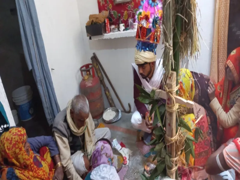 हरदोई में बेटी की डोली उठने के बाद निकली पिता की अर्थी, खबर पढ़कर नम हो जाएंगी आपकी आंखें 