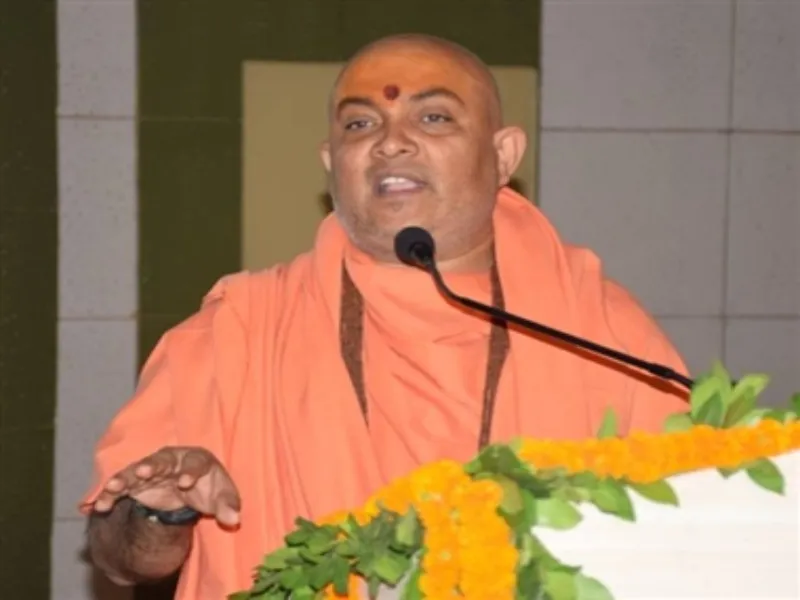 वाराणसी: गंगा महासभा ने किया फोरलेन सड़क का विरोध, स्वामी जितेंद्रानंद बोले- काशी का होगा विनाश   