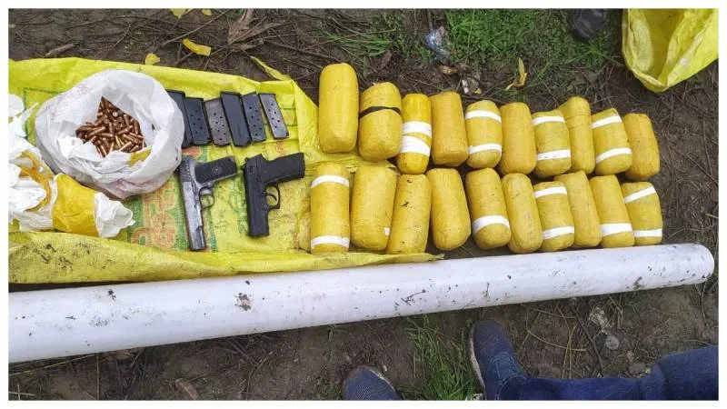 पंजाब में तस्करों के साथ मुठभेड़, 20 पैकेट हेरोइन, हथियार बरामद 