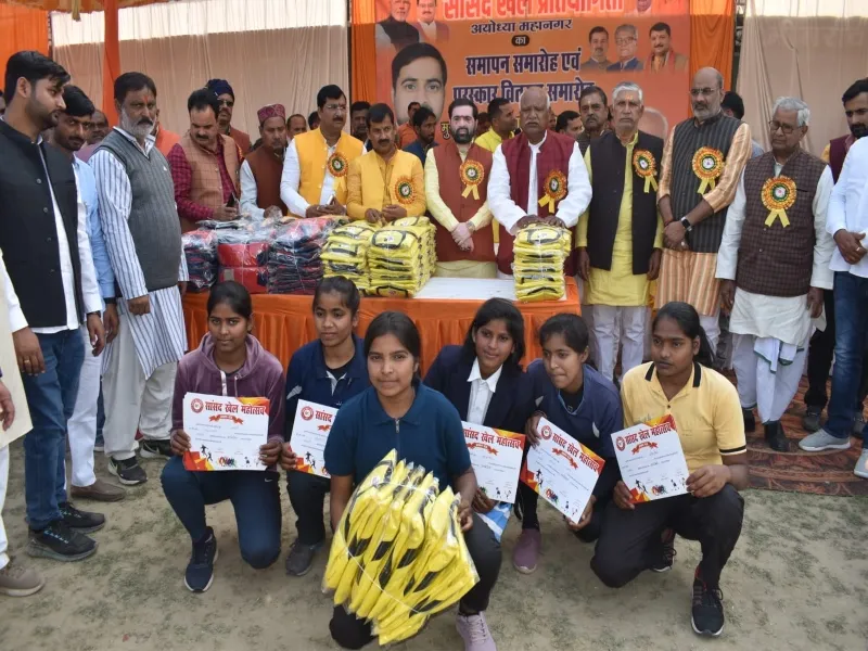प्रतियोगिता से खिलाड़ियों में बढ़ता है आत्मविश्वास :सतीश शर्मा
