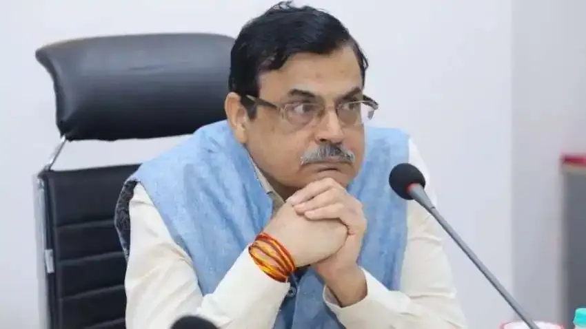 संशोधित आयकर व्यवस्था को 'शानदार' प्रतिक्रिया मिलने की उम्मीद: CBDT प्रमुख 