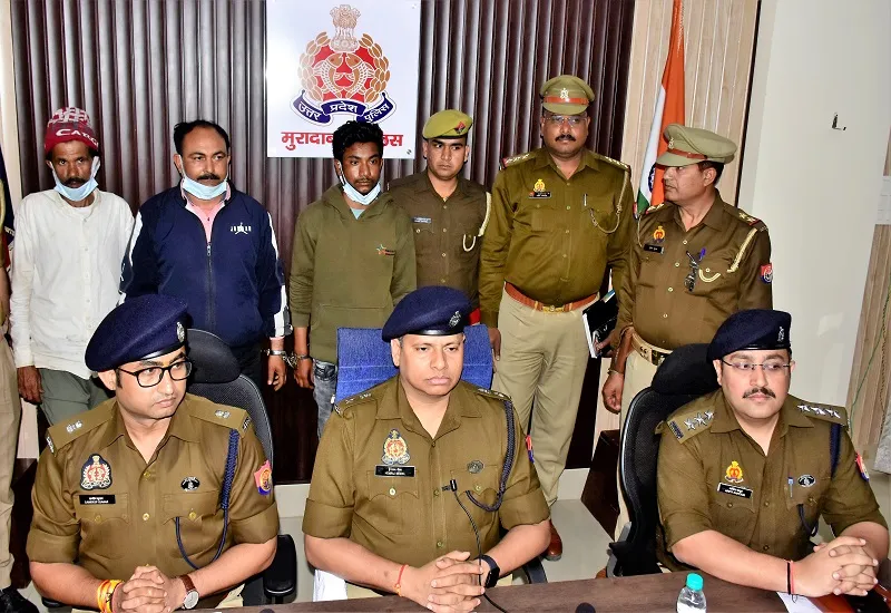 मुरादाबाद : घर हड़पने को किराएदार ने कराई थी मालिक की हत्या, तीन आरोपी गिरफ्तार  