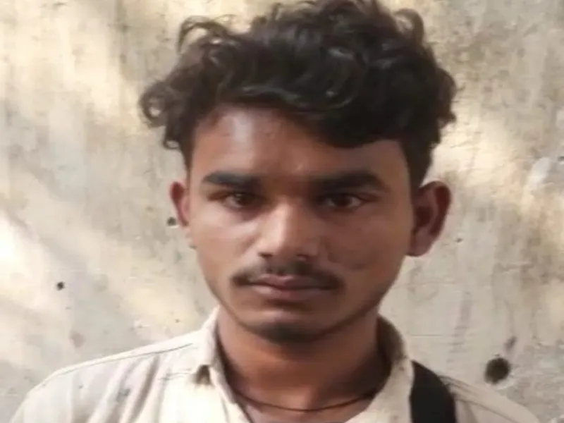 बहराइच में ई रिक्शा पर बैठी महिलाओं ने बैग से उड़ाए लाखों रूपये