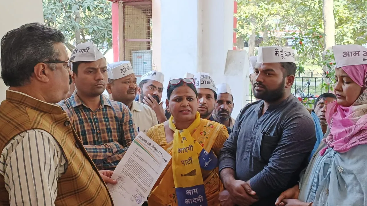 बरेली: आप के शिक्षा मंत्री मनीष सिसोदिया  की गिरफ्तारी से कार्यकर्ताओं में आक्रोश