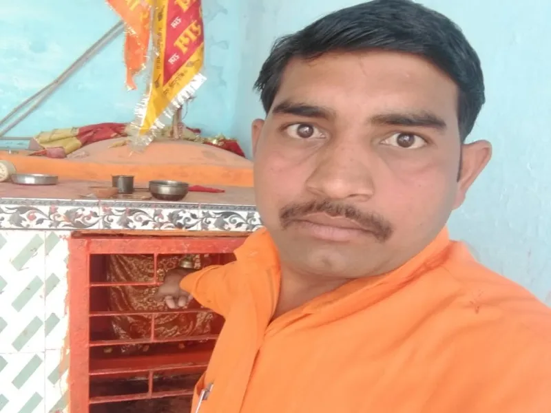 हरदोई: पिकअप की टक्कर लगने से बाइक सवार की मौत