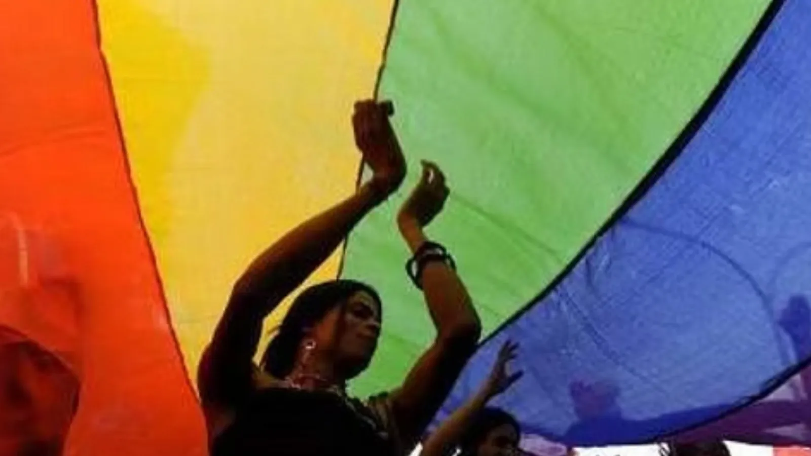 कर्नाटक में ट्रांसजेंडरों ने रात्रि भोजनालय खोलकर नयी जिंदगी का किया आगाज 