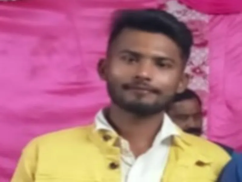 हरदोई में भीषण सड़क हादसा, दूल्हे समेत 5 की मौत 