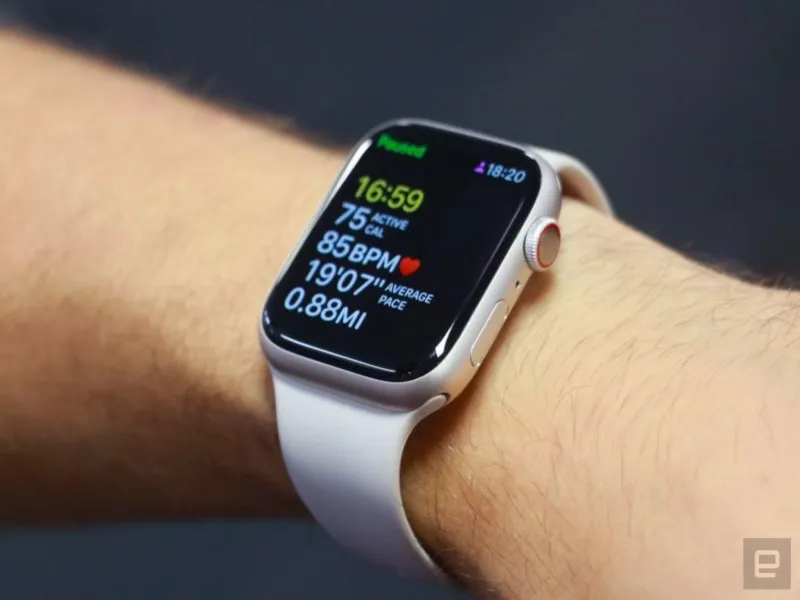Breaking News: UP की सभी जेल में Smart Watch और Smart Band पर लगी रोक 