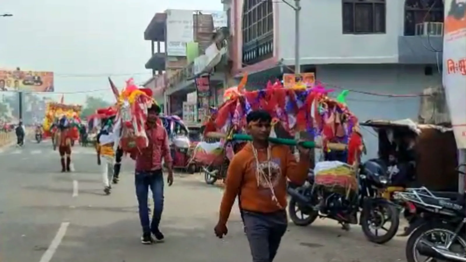 कासगंज : महाशिवरात्रि से पहले तीर्थ क्षेत्र में उमड़ा आस्था का सैलाब, कांवड़ मेले में कांवड़ियों की आमद शुरू