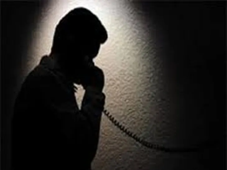 बरेली: लाखों रुपए के साथ पत्नी को भी उठा ले गया बदमाश, पति को फोन कर बोला- अब इससे करुंगा शादी