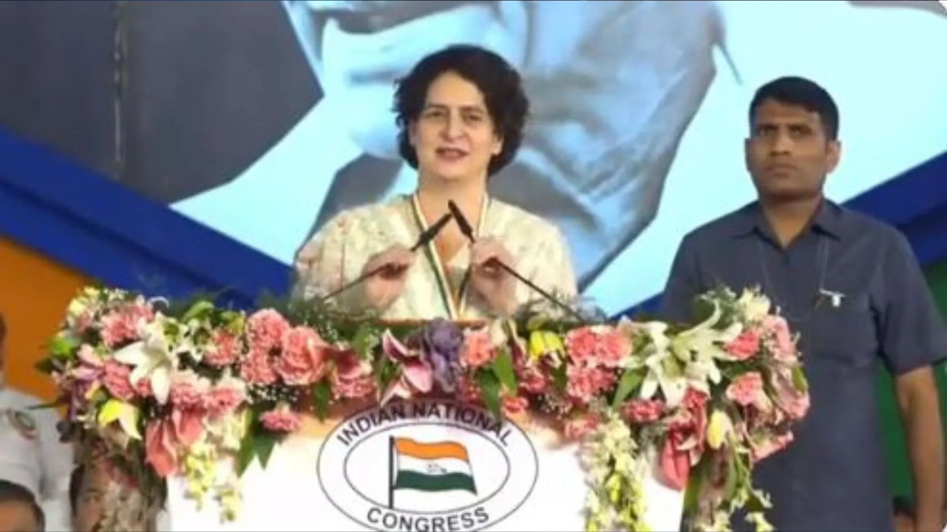 जांच एजेंसियों के माध्यम से छत्तीसगढ़ के कांग्रेस नेताओं पर दबाव बना रही केंद्र सरकार : प्रियंका गांधी 