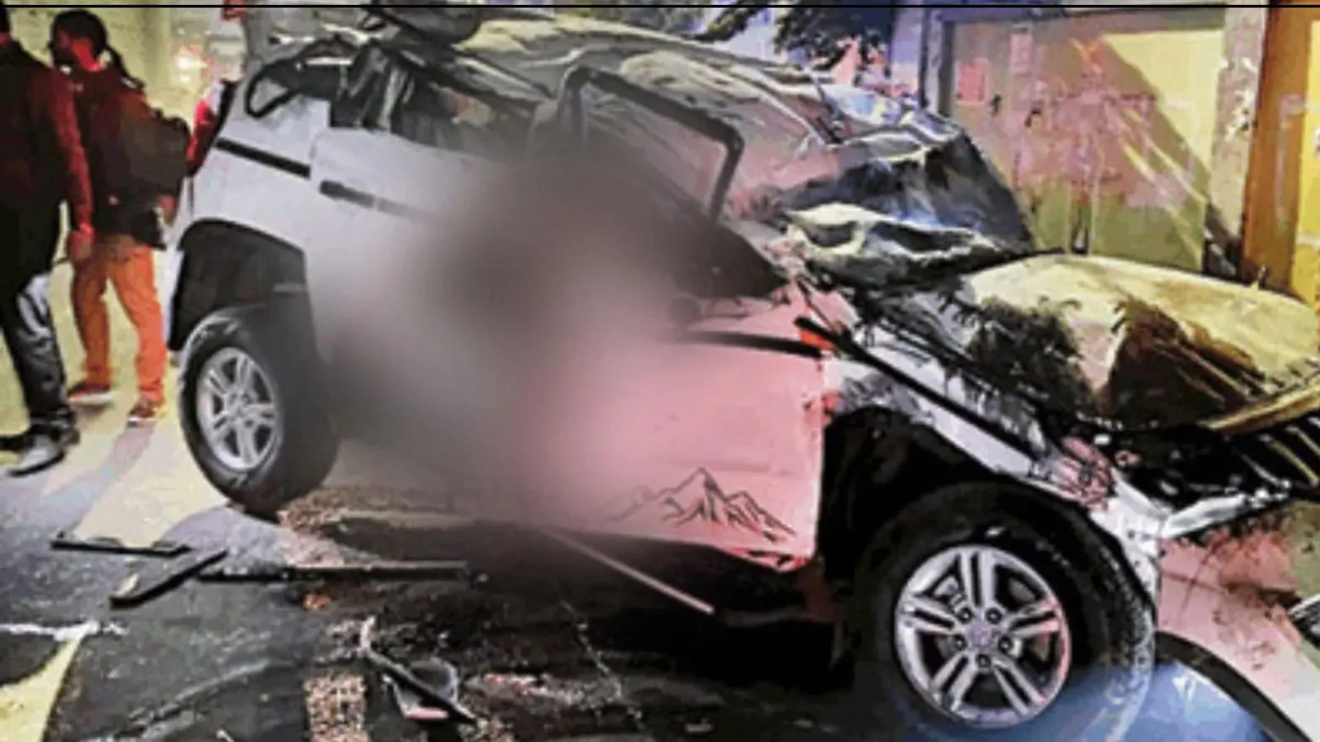 लखनऊ में बड़ा सड़क हादसा, तेज रफ्तार बोलेरो पालीटेक्निक पुल से नीचे गिरी, तीन की मौत