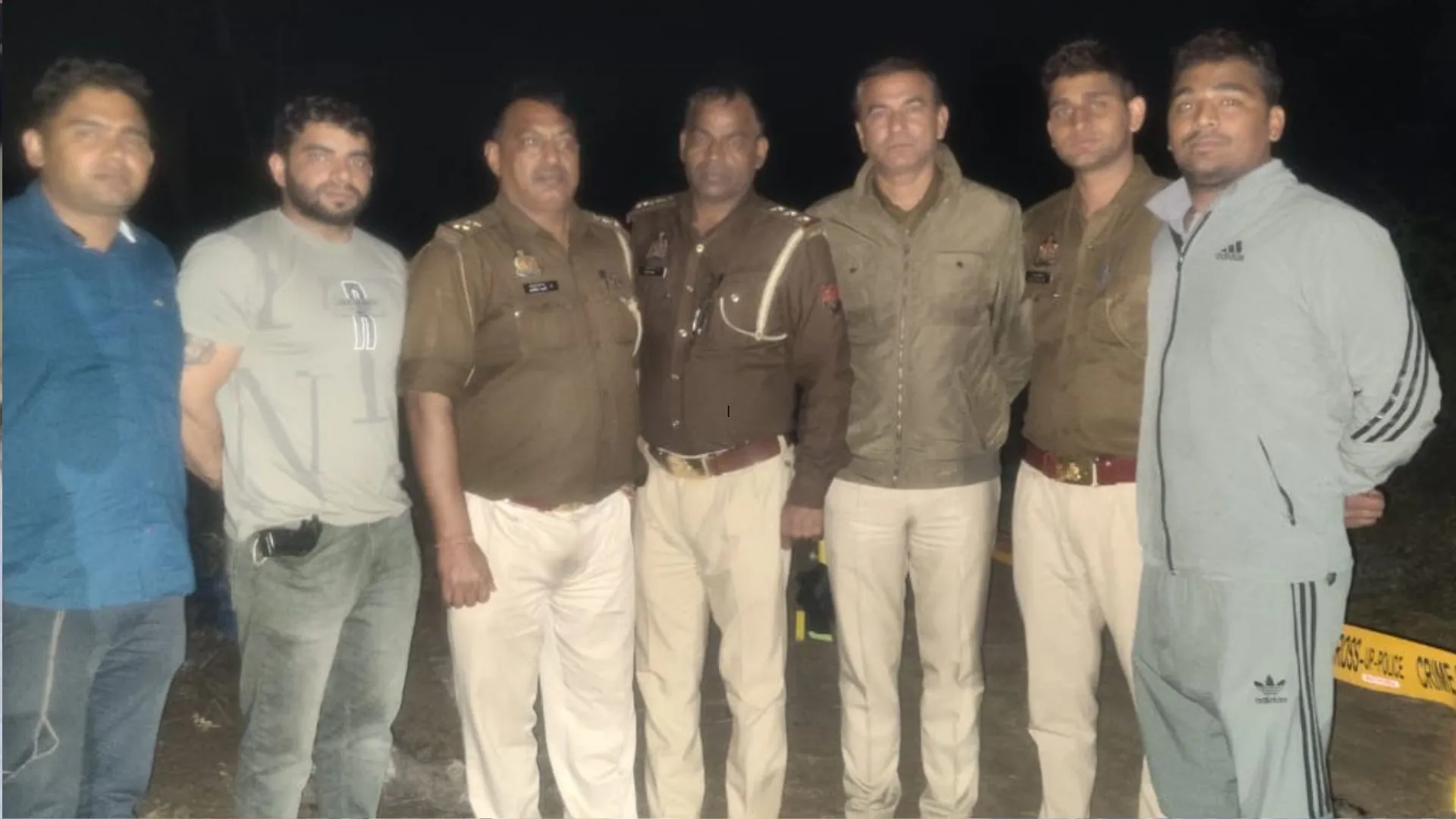 मथुरा: फ्रिज से भरे कंटेनर लूटने वाला बदमाश गिरफ्तार, मुठभेड़ में गोली लगने से हुआ घायल