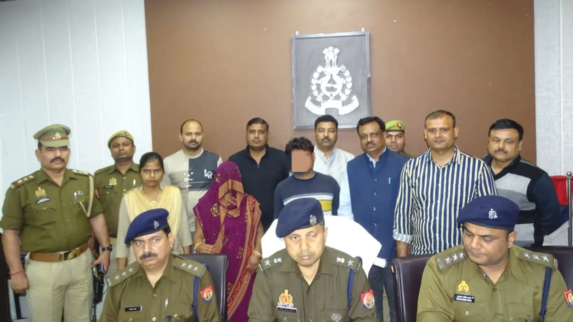 मथुरा: ANTF आगरा और राया पुलिस ने एक करोड़ 75 लाख का गांजा किया बरामद