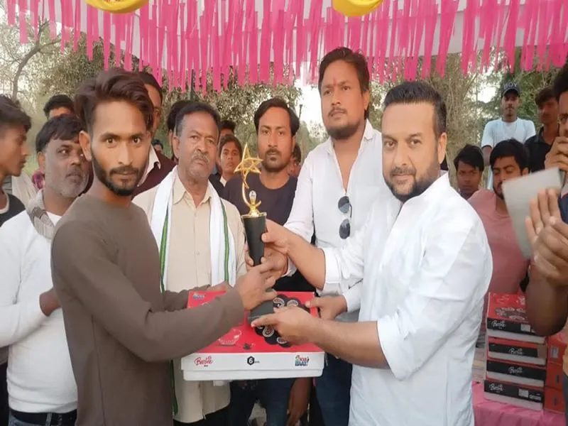 अयोध्या: जुलाहापुर स्पोर्टिंग क्लब ने जीता सोहंसा चैलेंज कप क्रिकेट का खिताब