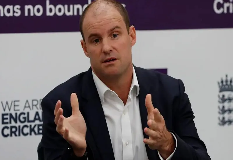 ड्रेसिंग रूम में नस्लीय और धमकाने जैसे हंसी मजाक से बचें क्रिकेटर्स, इंग्लैंड के पूर्व कप्तान एंड्रयू स्ट्रॉस का आग्रह 