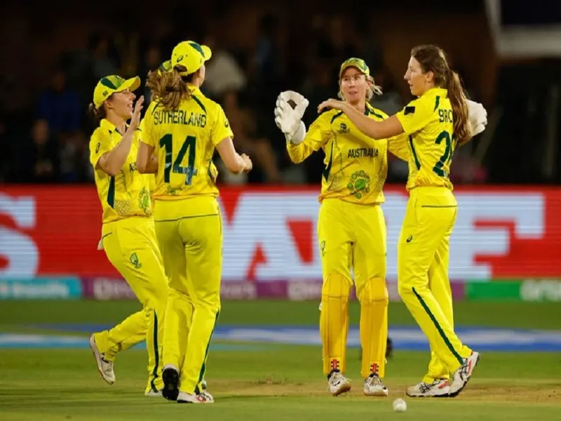 Women's T20 World Cup : ऑस्ट्रेलिया सेमीफाइनल में पहुंचा, दक्षिण अफ्रीका को छह विकेट से हराया 