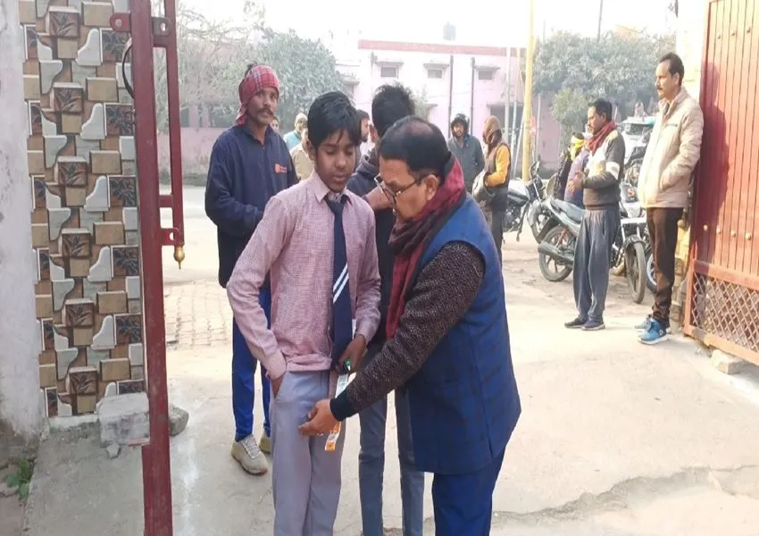 UP Board Exam 2023: अयोध्या में 133 केंद्रों पर शांतिपूर्ण ढंग से शुरू हुई बोर्ड परीक्षाएं, कई परीक्षा केंद्रों पर नहीं पहुंचे केंद्र व्यवस्थापक 