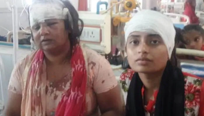 Banda News : युवक ने पत्नी, सास व बड़ी मां को पेचकस से किया हमला, घटना के बाद आरोपी मौके से फरार