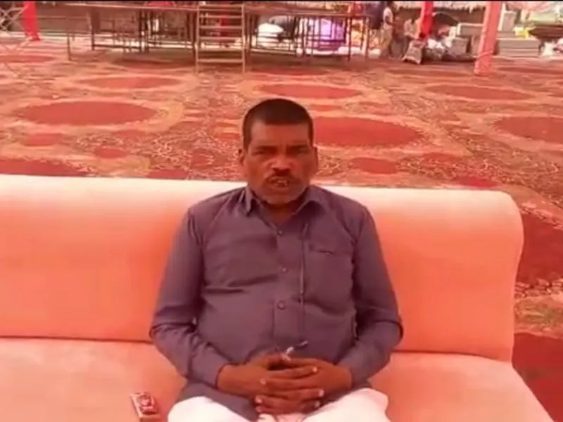 बहराइच: बिना ODF हुए करा लिया हस्ताक्षर, प्रधान ने प्रशासन पर लगाया प्रताड़ित करने का आरोप, Video Viral