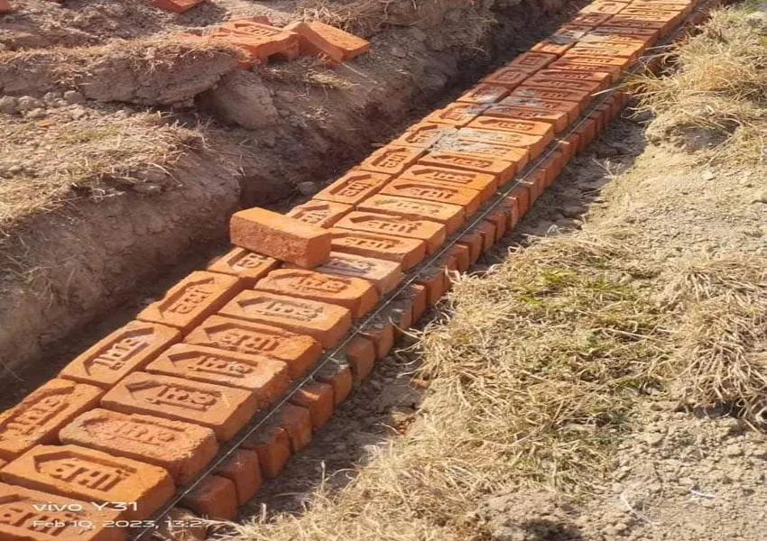 अयोध्या: अफसरों के फरमानों के बाद भी ग्राम पंचायतों में ठहरा है विकास कार्य