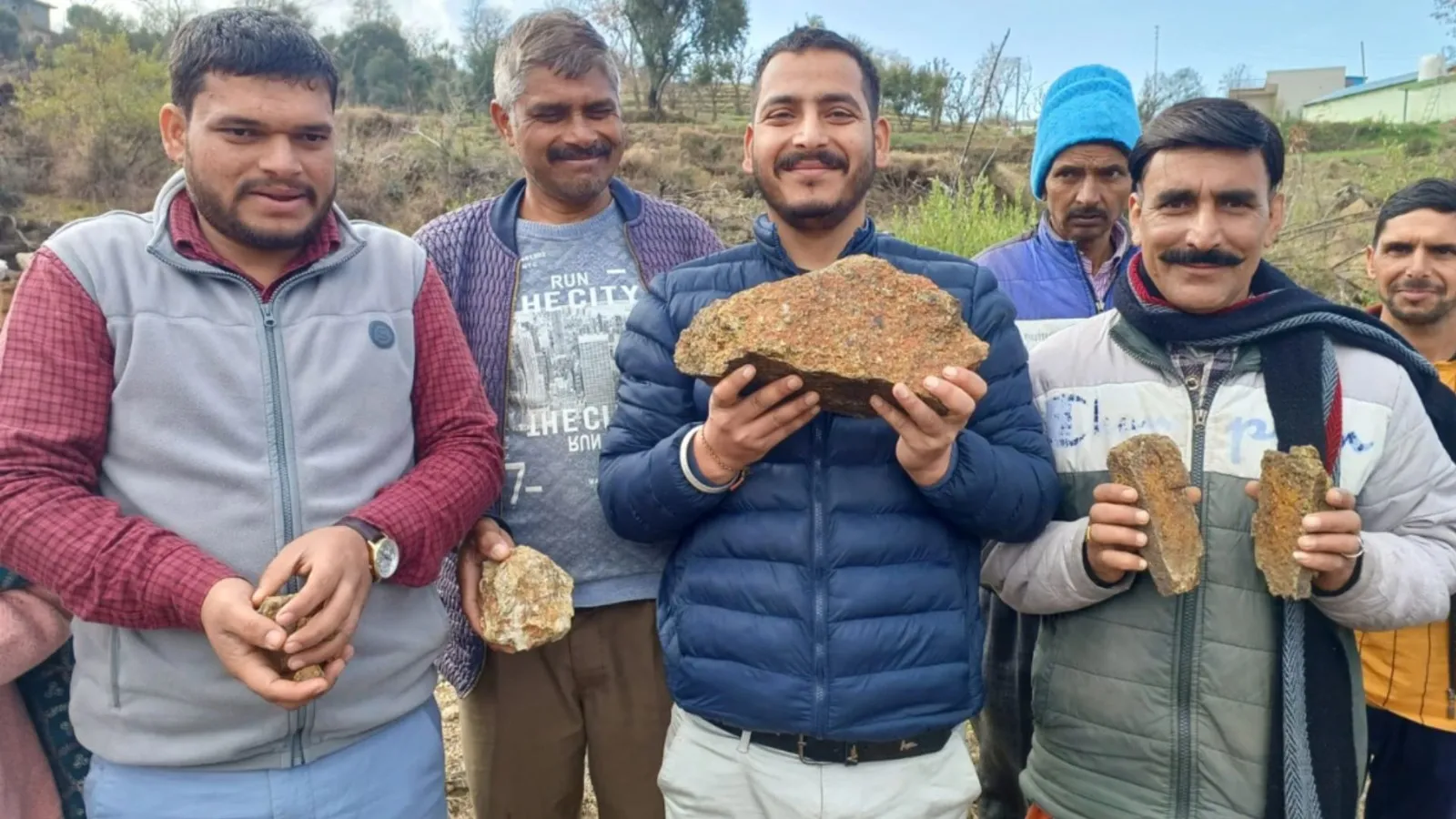 Lithium : भारत में पहली बार मिले लिथियम के भंडार बेहतरीन गुणवत्ता के हैं : जम्मू-कश्मीर के खनन सचिव