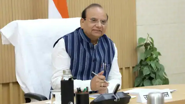 छह महीने में भरे जाएंगे सरकारी खाली पद : दिल्ली के उपराज्यपाल वीके सक्सेना 