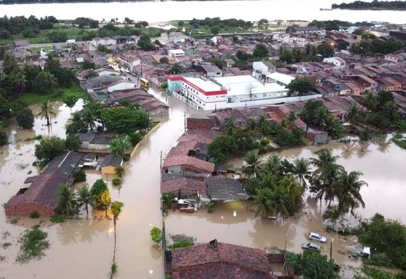 Brazil floods : ब्राजील में बाढ़-भूस्खलन से 60 लोगों की मौत, 760 से अधिक लोग बेघर