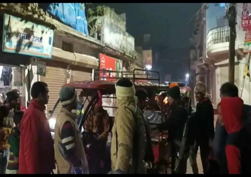 शर्मनाक: बहराइच में ई-रिक्शा चालक ने किराया मांगा तो पीटा, मोबाइल छीनकर हुआ फरार