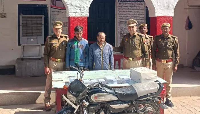 Etawah News : दुकान से लूट कर भाग रहे दो बदमाश पुलिस मुठभेड़ में घायल, अवैध असलहा और नगदी बरामद
