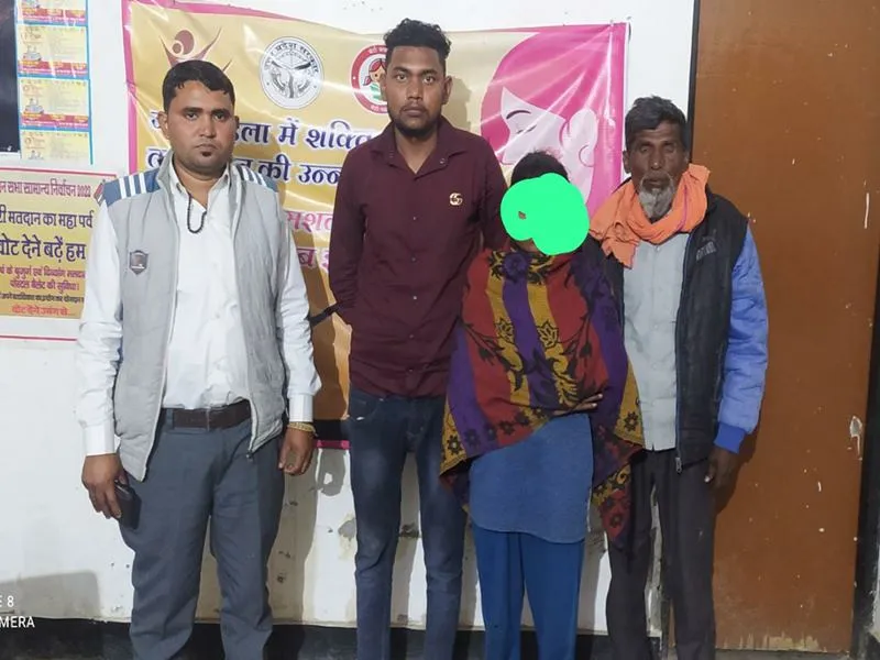 हमीरपुर की महिला भटक कर पहुंची बहराइच, वन स्टॉप सेंटर के कर्मियों ने परिवार को सौंपा