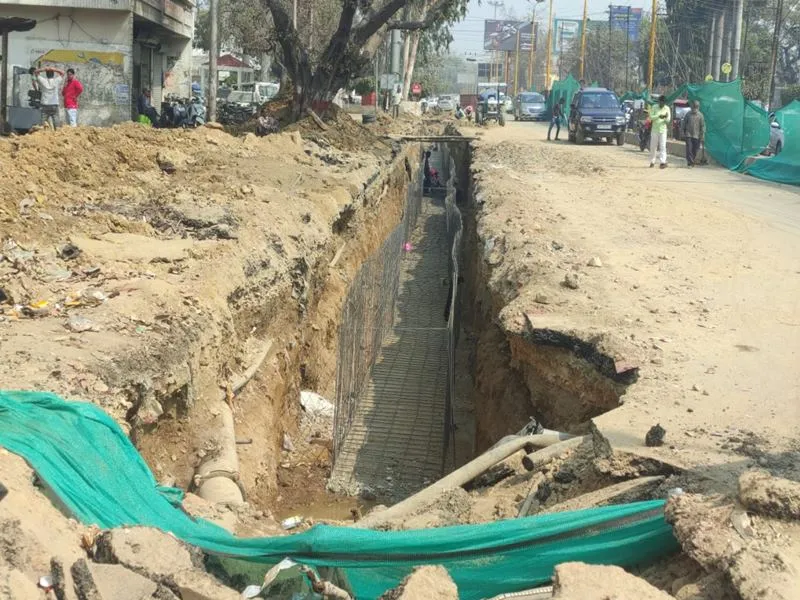 अयोध्या: राम पथ चौड़ीकरण के लिए सआदतगंज से नयाघाट तक हो चुके 800 मकानों के बैनामे, खाते में भेजा गया मुआवजा