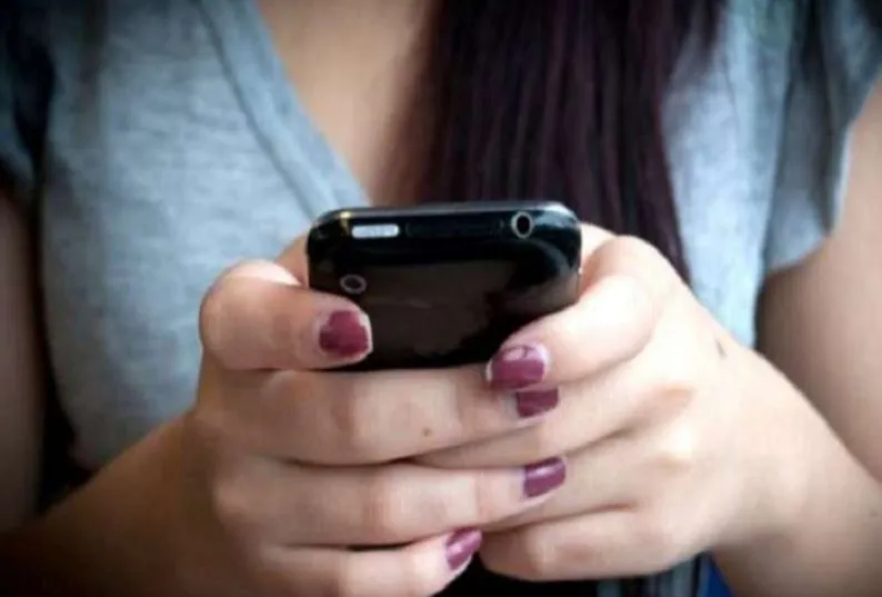 बरेली: बीएससी की छात्रा के इंस्टाग्राम पर भेजे अश्लील मैसेज, दी जान से मारने की धमकी