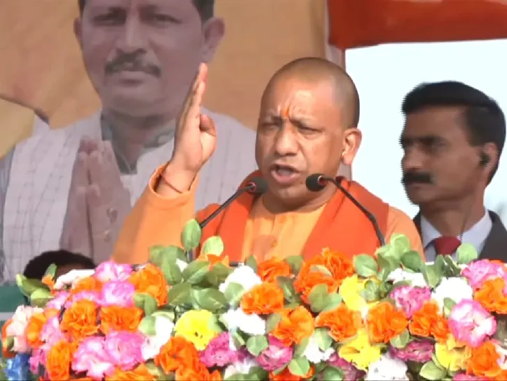 त्रिपुरा: CM योगी ने विपक्ष पर साधा निशाना, बोले- कांग्रेस, माकपा को राम और कृष्ण के अस्तित्व में विश्वास नहीं