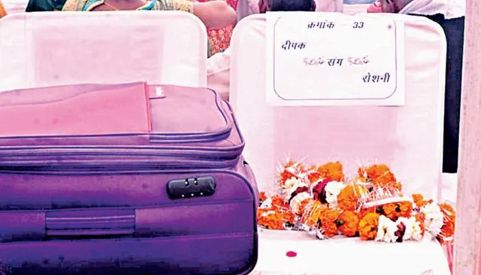 Kanpur: मुख्यमंत्री सामूहिक विवाह समारोह में ठगी का मामला आया सामने, दुल्हन करती रही इंतजार, दूल्हे ने शादी से किया इंकार