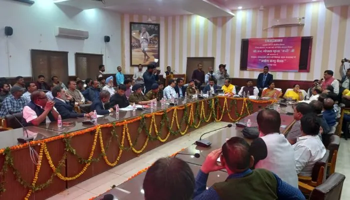 Kanpur: मंत्री नंद गोपाल नंदी ने Global Investors Summit को लेकर की प्रेस कांफ्रेंस, बोलें- समाजवादी समाप्त होती हुई पार्टी