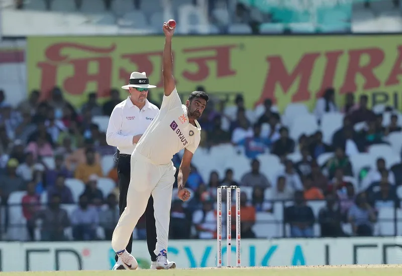  IND vs AUS : R Ashwin ने रचा इतिहास, टेस्ट क्रिकेट में पूरे किए 450 विकेट...इन दिग्गजों को पछाड़ा 
