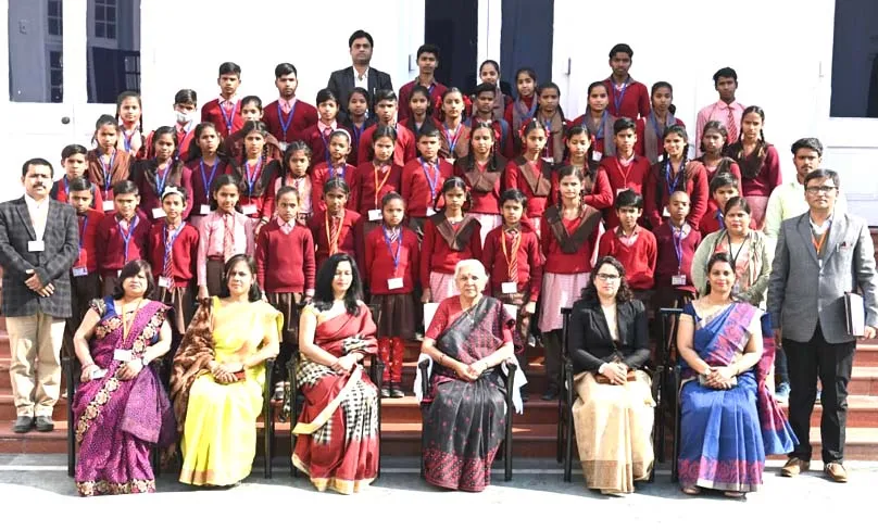 जल की बर्बादी न हो शिक्षकों की जिम्मेदारी, राज्यपाल से मिलें सरकारी स्कूलों के बच्चे, राजभवन का समझा महात्व