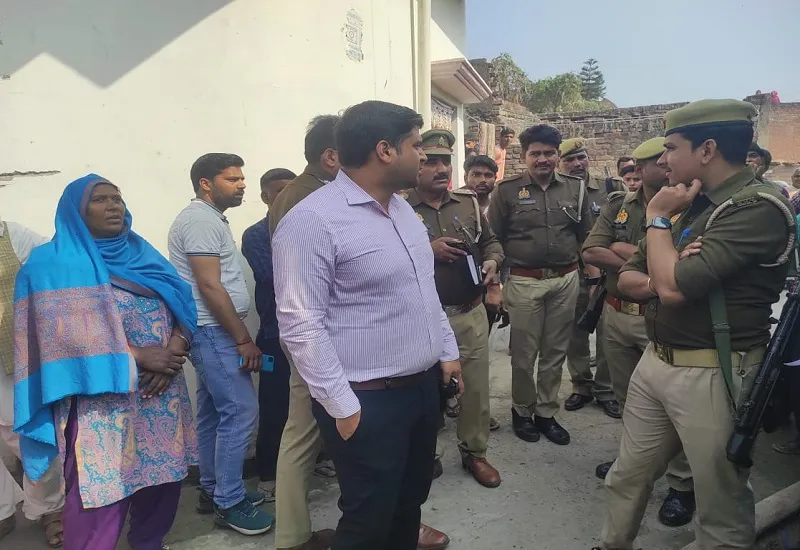 रामपुर : मस्जिद निर्माण की सूचना पर दौड़ा प्रशासन, प्रधान सहित तीन लोगों को हिरासत में लिया