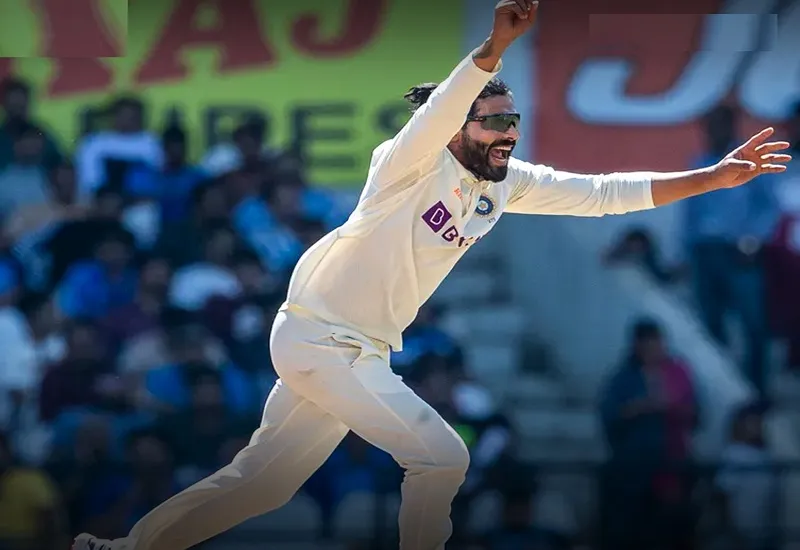 IND vs AUS : रविंद्र जडेजा पर लगा मैच फीस का 25% जुर्माना, उंगली पर लगाया था मरहम 
