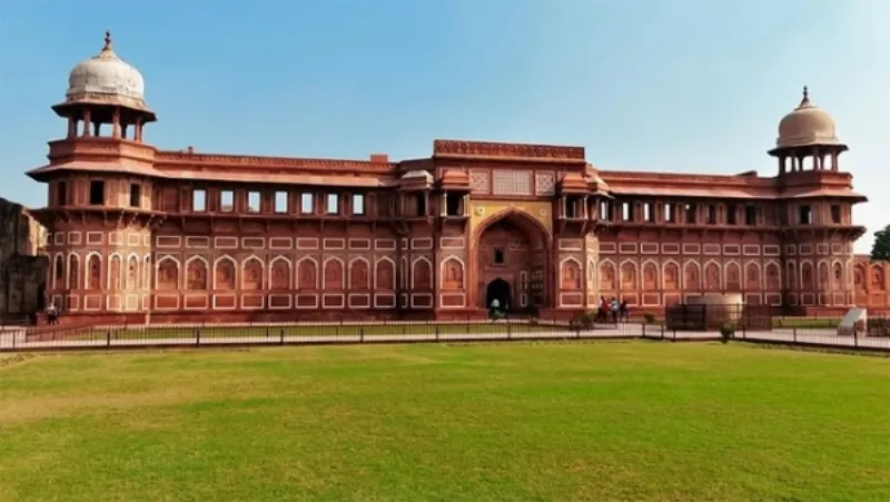 एएसआई ने आगरा किले के 'दीवान-ए-आम' में शिव जयंती मनाने की दी अनुमति 