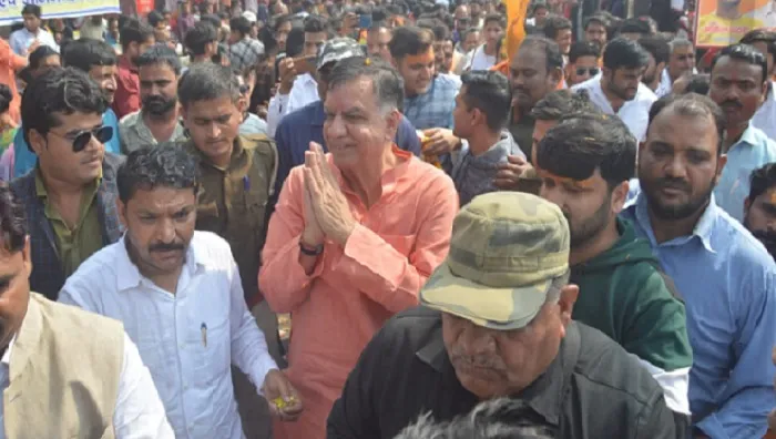 Mahashivratri 2023 : Kanpur में महाशिवरात्रि पर शिव बारात में शामिल हुए सतीश महाना, यहां देखें- पर्व से जुड़ी 15 तस्वीरें