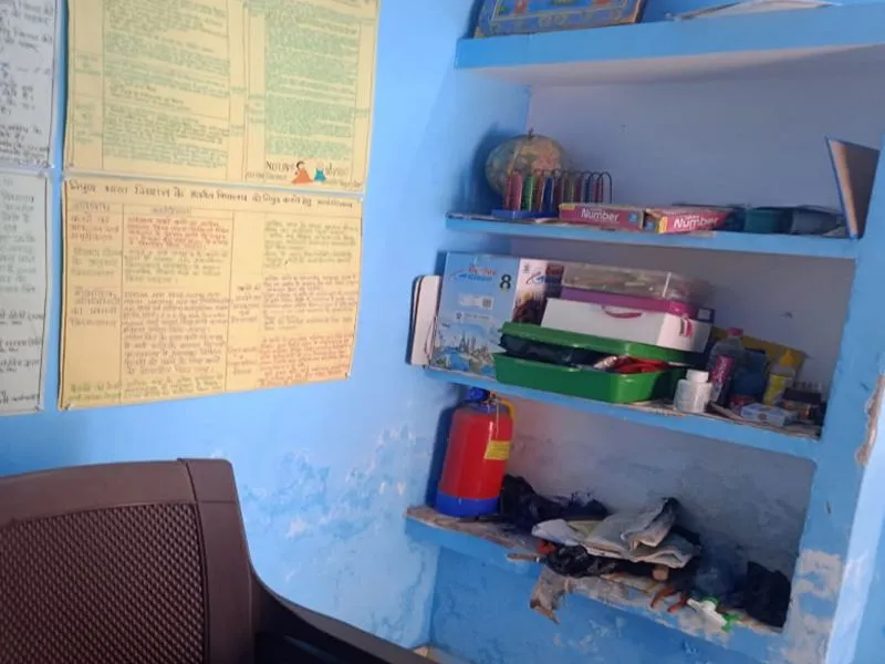 पड़ताल: अयोध्या के 1792 स्कूलों में कंडम हो चुके हैं अग्निशमन यंत्र, लगी आग तो हो सकता है बड़ा कांड